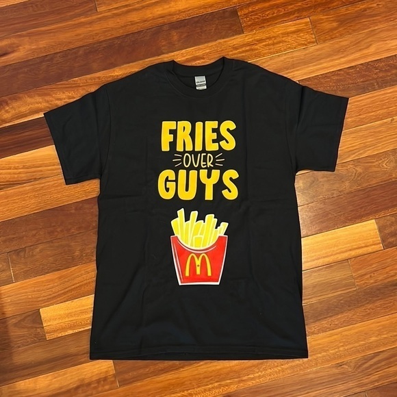🍟 New Fries Over Guys McDonalds T Shirt Size Medium - Picture 1 of 4